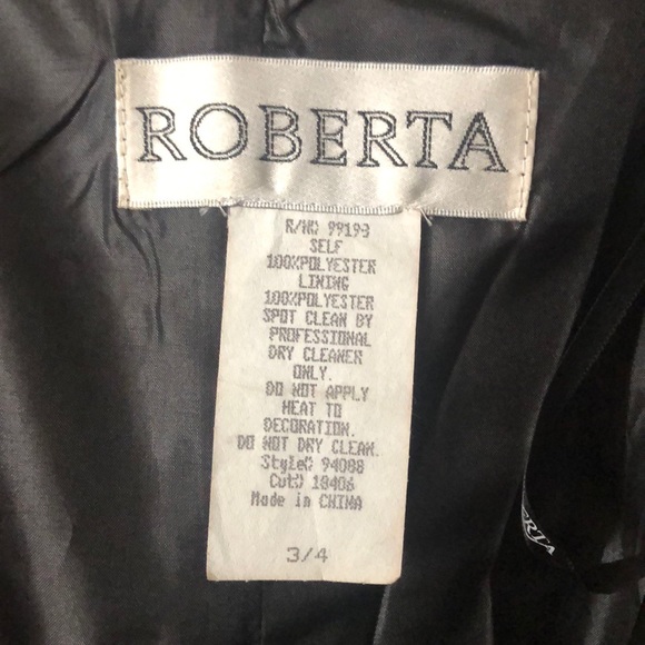 Formal gown - Picture 4 of 4